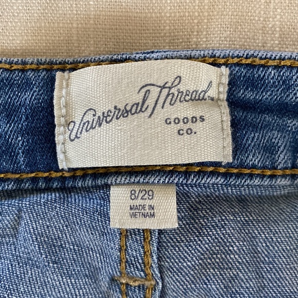 Universal Thread Jeans - Picture 4 of 6